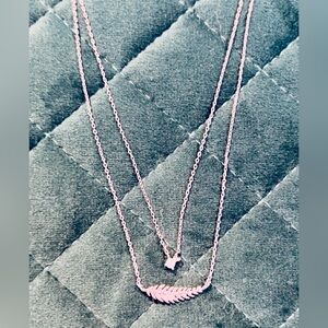NWT Francesca’s Elegant Silver Feather Necklace with CZ Pendant!